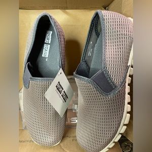 New Deer stags flex slip on shoe